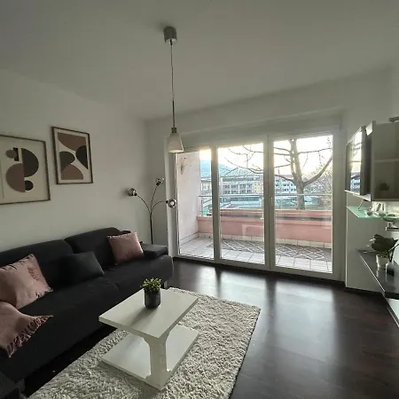 Apartment Faraway Homes Bruck #11 *